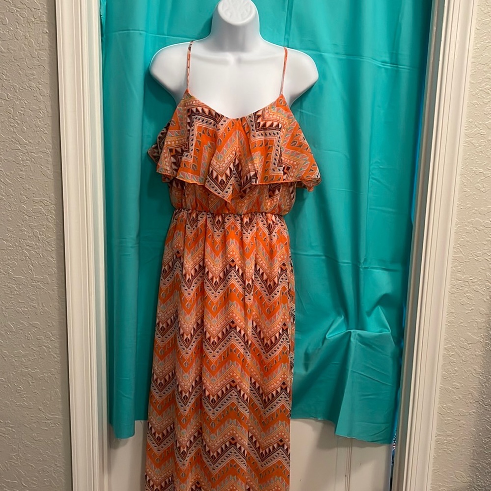 Charlotte Russe Pattern Maxi Size M